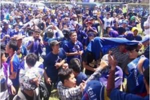 Ribuan kader Partai Nasdem pada kampanye putsaran terakhir kemarin.
